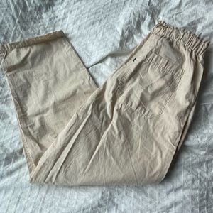 Levi cream pants